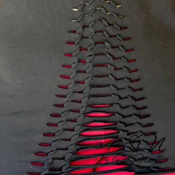 Top - Picture 4 of 4